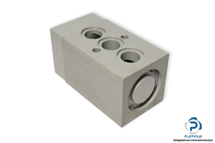 Eugen-seitz-113-148-00-pneumatic-actuated-valve-(new)-1