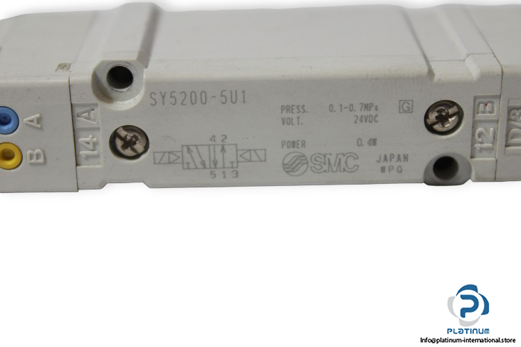 Smc-SY5200-5U1-double-solenoid-valve-(used)-2