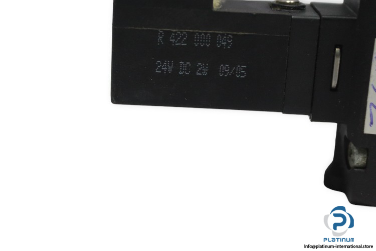 Rexroth-0-820-058-026-single-solenoid-valve-(used)-2