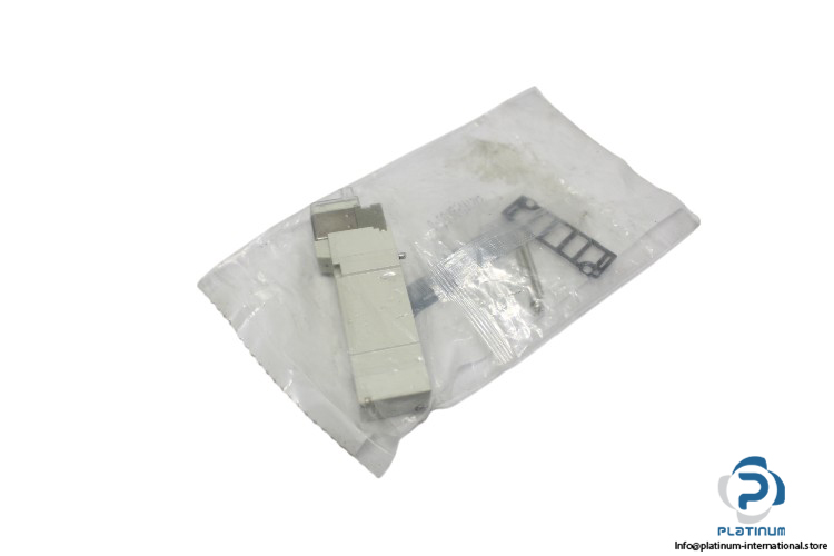 smc-SY5140-5LOZ-Q-single-solenoid-valve-(New)-1