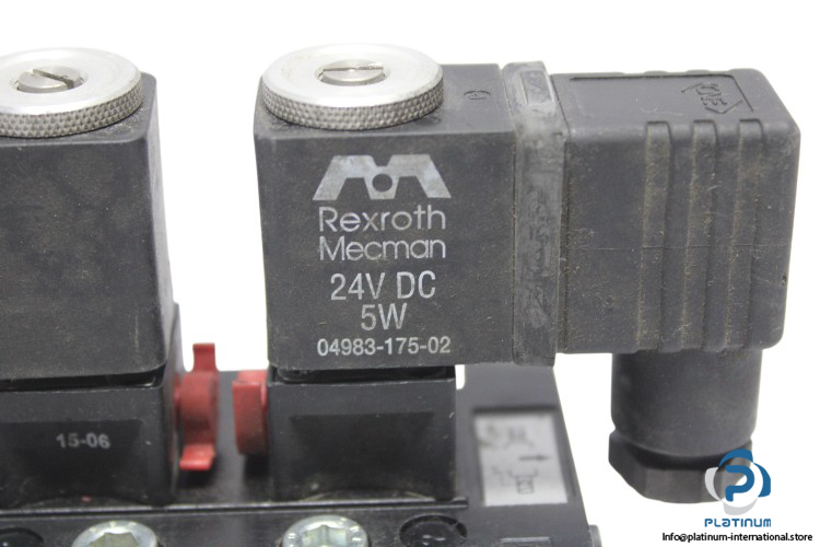 Rexroth-581-24-double-solenoid-valve(used)-1