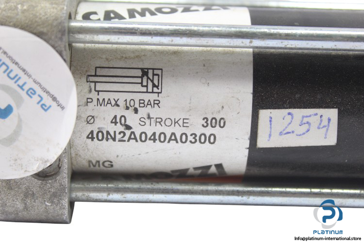 camozzi-40N2A040A0300-iso-cylinder-(Used)-1