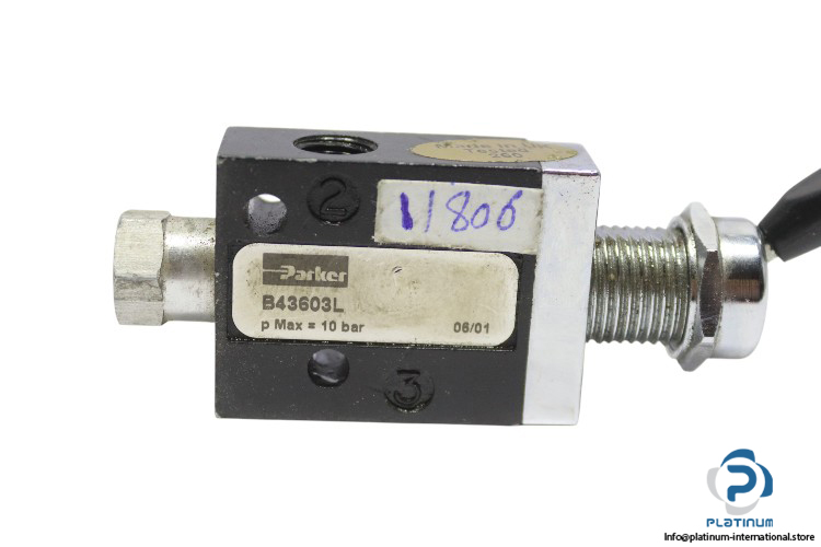 Parker-B43603L-manual-valve(used)-3
