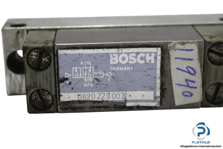 bosch-0820223003-pneumatic-valve-(Used)-2