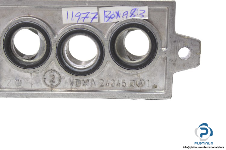 festo-VDMA-24345-D-A-1-sub-base-(used)-2