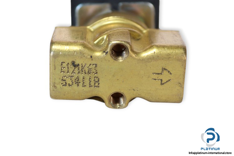 Parker-481865C2D5BF-solenoid-valve-(used)-1