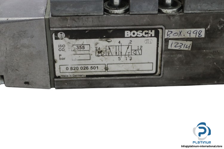 bosch-0-820-026-501-solenoid-valve-(used)-2