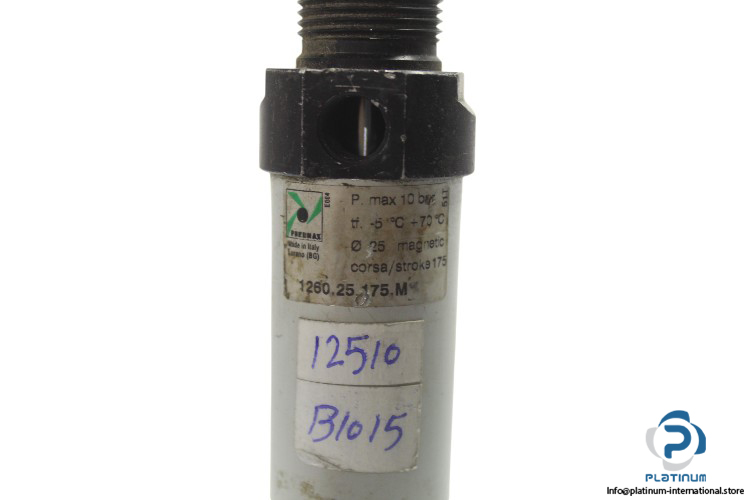 pneumax-1260.25.175.M-mini-magnetic-cylinder-(used)-1