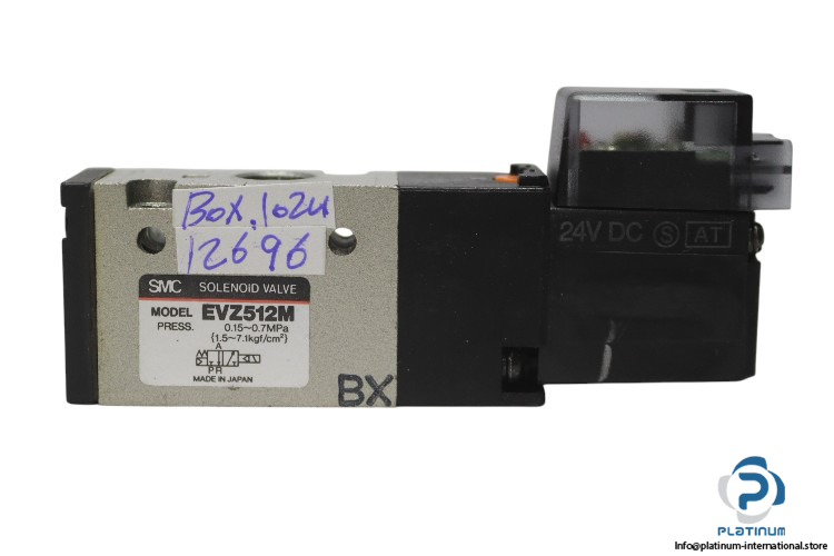 smc-EVZ512M-single-solenoid-valve-(new)-1