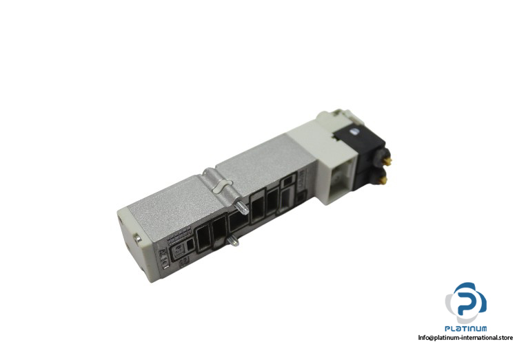 festo-537954-double-solenoid-valve-(new)-(carton)-1