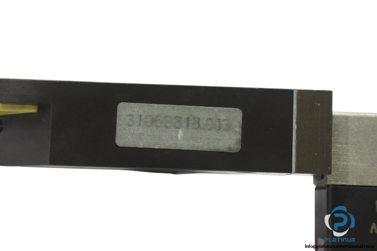 smc-VO307-5DO-Q-31.06.3318.003-solenoid-valve-(New)-1