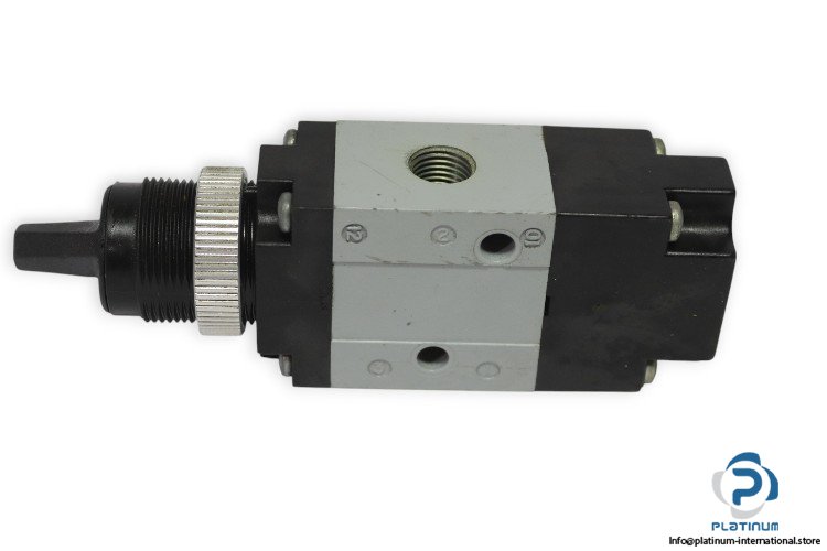 compair-8L302-254-control-valve-(used)-1
