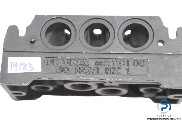 pneumax-1101.00-pneumatic-control-valve-base-(used)-1