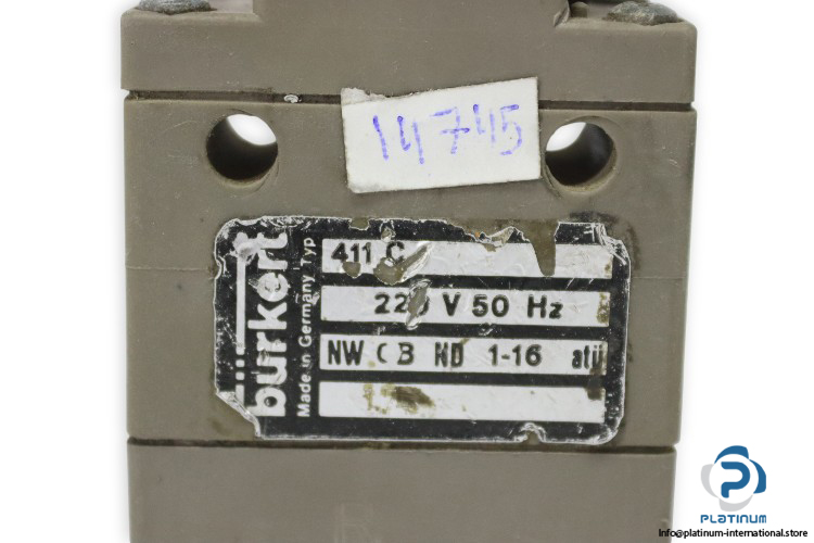 burkert-411-C-solenoid-valve-(used)-1