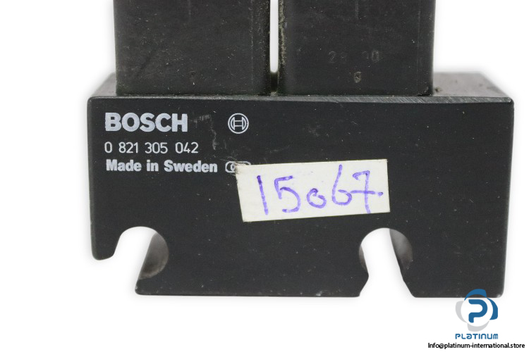 bosch-0-821-305-042-ejector-valve-(used)-2