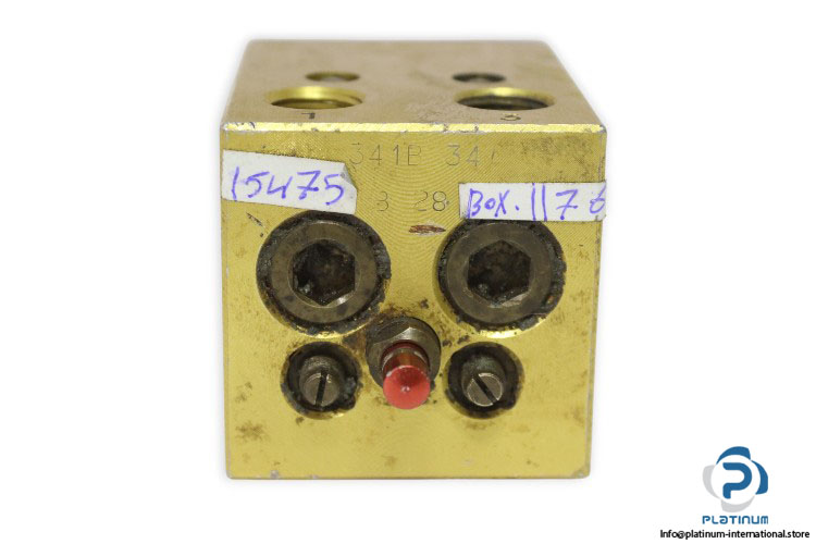 lucifer-341B-34-solenoid-valve-used-withoutcoil-1