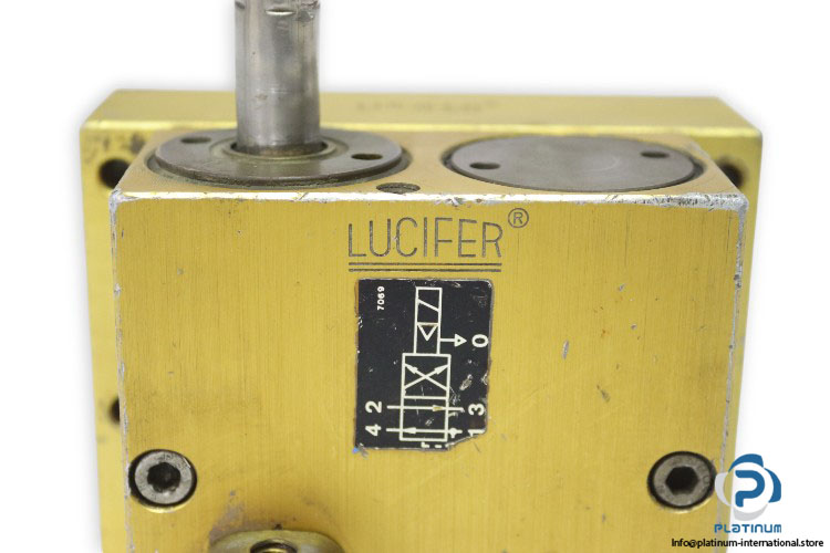lucifer-341F-21-solenoid-valve-used-1