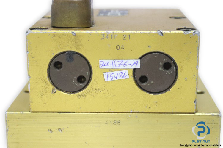 lucifer-341F-21-solenoid-valve-used-2
