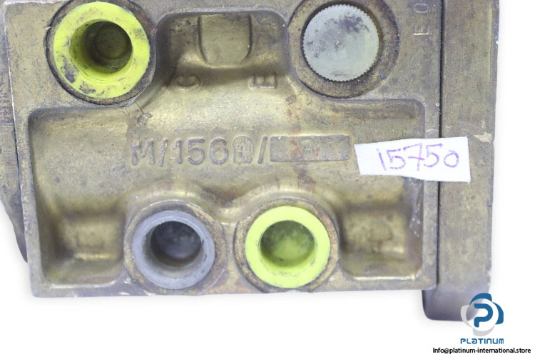 martonair-M_1564_8-mechanical-pneumatic-valve-(used)-2