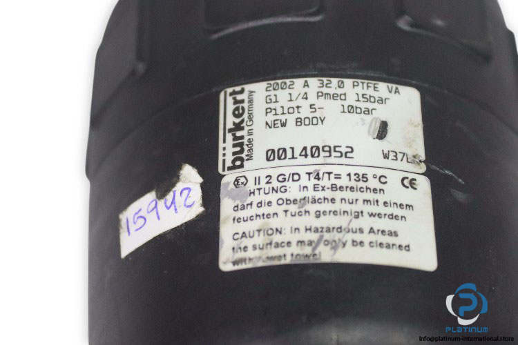 burkert-2002-A-32.0-PTFE-VA-angle-seat-valve-(new)-2