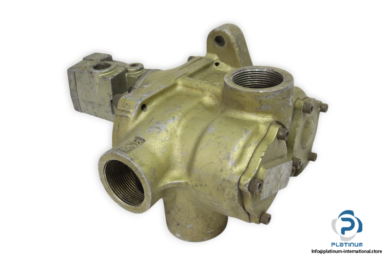 ross-D2776A7001-single-solenoid-valve-w_o-coil-(used)-1