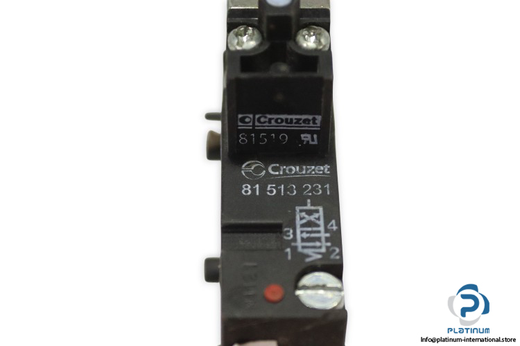 crouzet-81513231-mini-control-valve(used)-1