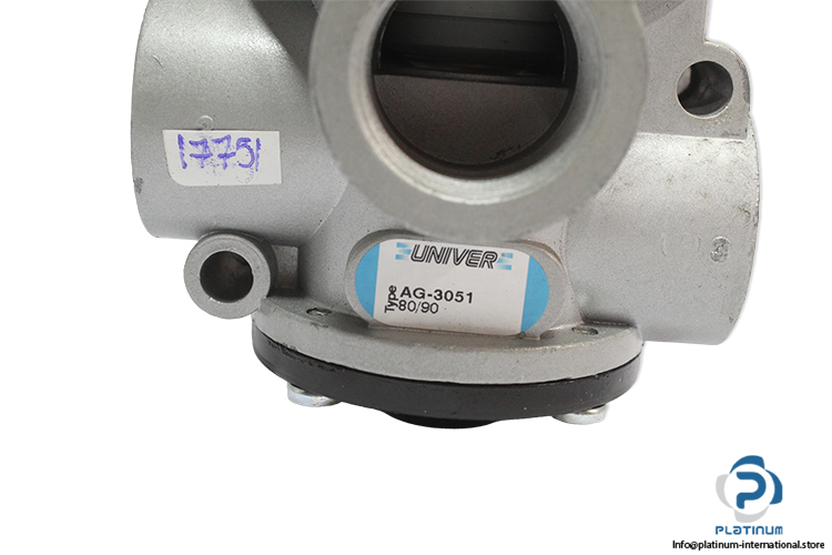 univer-AG-3051-poppet-valve-for-vacuum-(new)-1
