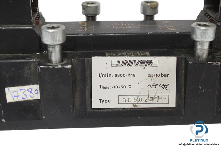 univer-BE-6020-double-solenoid-valve-with-coil-(used)-2