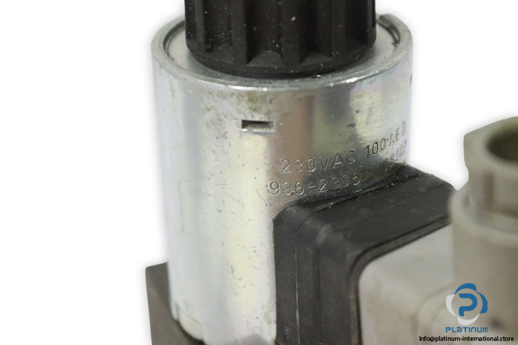 kracht-WL4SF06P1EG6Z23050-double-solenoid-valve-(used)-2