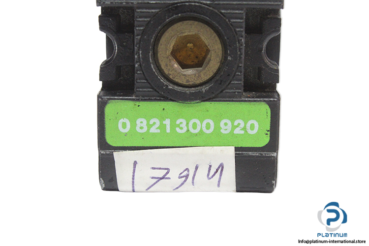 bosch-0821300920-distributor-block(used)-3