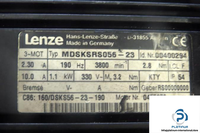 lenze-mdsksrs056-23-sevo-motor-with-gearbox5_675x450