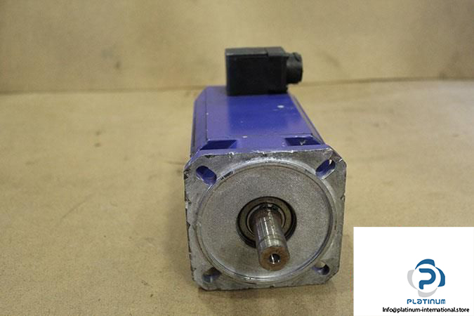 groschopp-bgk-90-100nr-servo-motor3_675x450