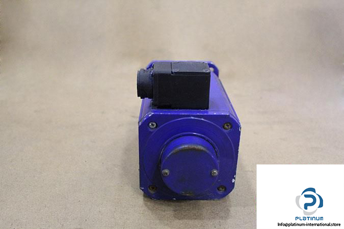 groschopp-bgk-90-100nr-servo-motor4_675x450