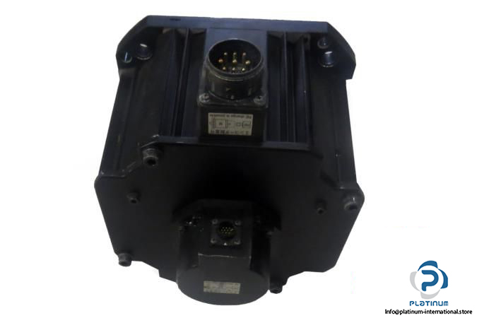 nachi-mfma452d5v3-servo-motor5_675x450