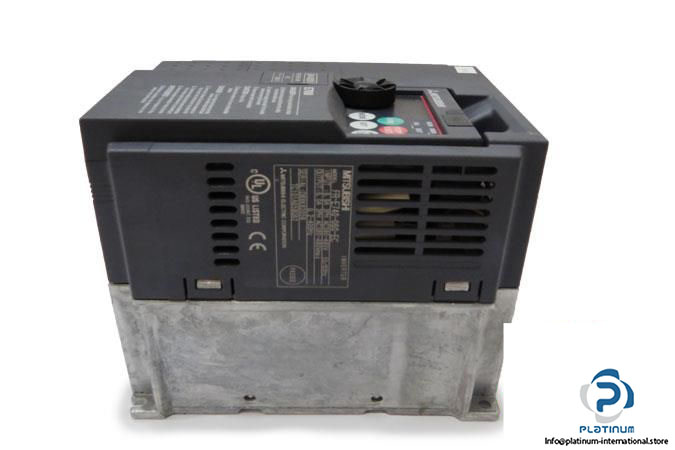 mitsubishi-fr-e740-060-ec-frequency-inverter5_675x450
