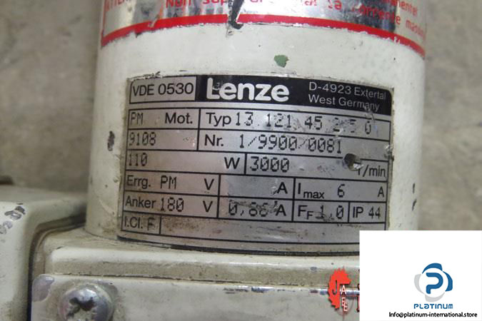 lenze-1312145-250-servo-motor-with-gear5_675x450