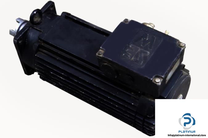 sew-dfy90lth-servo-motor4_675x450