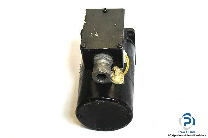 oriental-motor-a0974-344-induction-motor-2