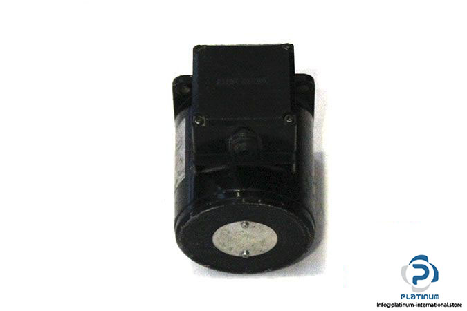 oriental-motor-4rk24gk-cte-reversible-motor-2