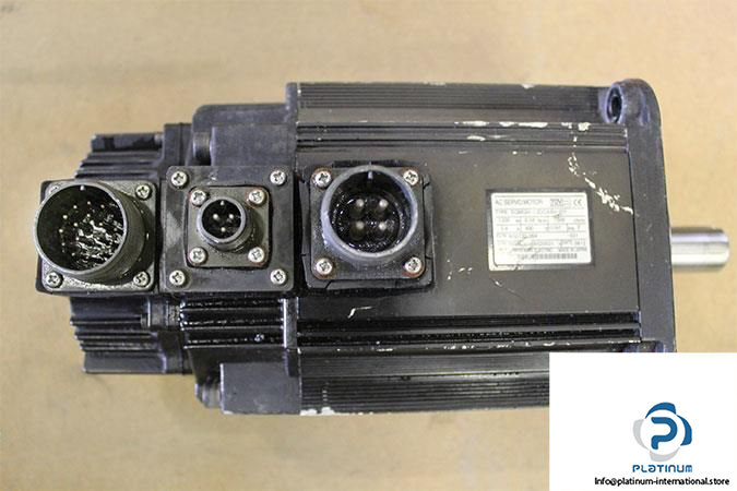 yaskawa-sgmgh-13dca6h-oy-ac-servo-motor5_675x450