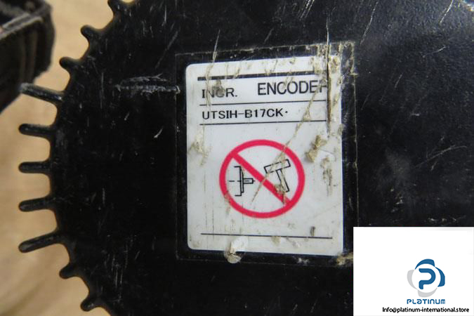 yaskawa-sgmgh-09dca2f-ac-servo-motor5_675x450
