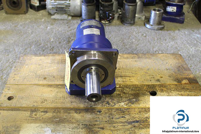 alpha-spk-140-mf2-5-151-000-hypoid-gearboxe-2