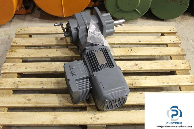sew-hk50-drn90s4_be2_mm15_iv-helical-bevel-gearmotor-3