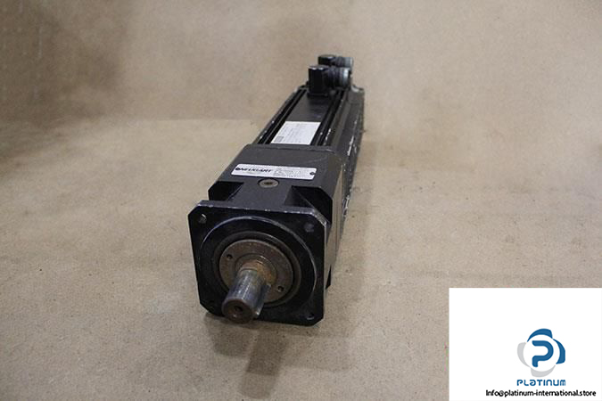 keb-04sm000-340f-servo-motor3_675x450