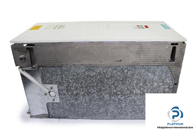siemens-6se7027-2td30-dc-inverter3_675x450