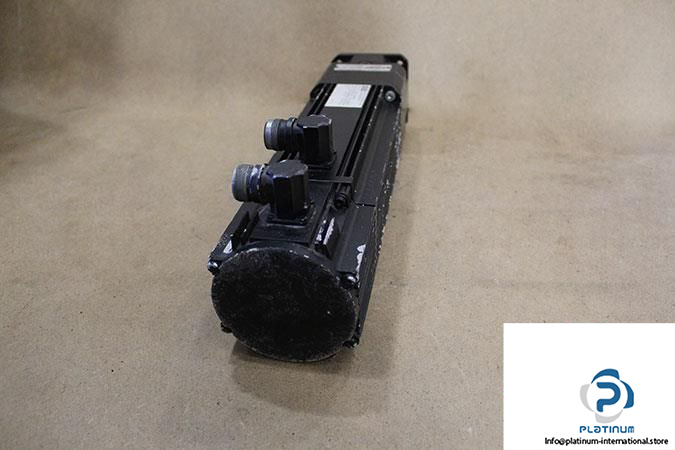 keb-04sm000-340f-servo-motor4_675x450