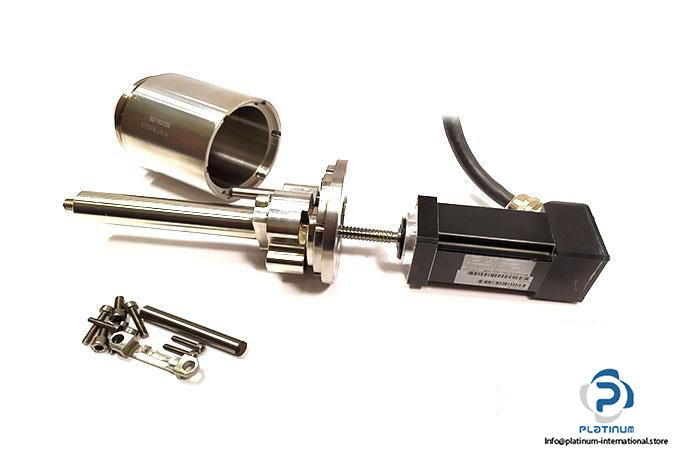 wittenstein-cyber-assi-040h-027r-024k-0fn0-02703-servo-motor5_675x450
