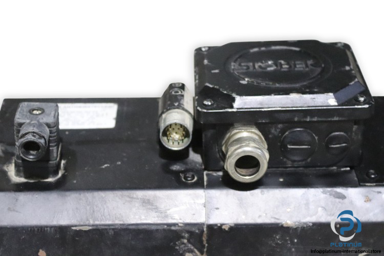 STOBERES76F SERVOMOTOR WITHGEAR-used-2.jpg