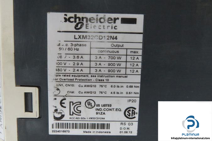 schneider-lxm32cd12n4-motion-servo-drive6_675x450