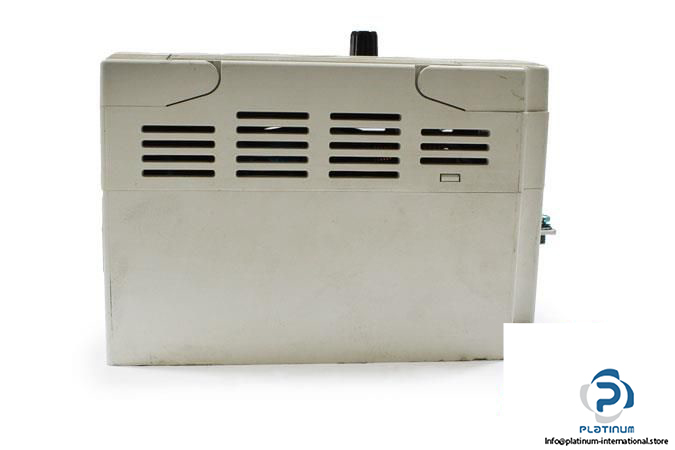 delta-vfd007m43b-svc-micro-drive5_675x450